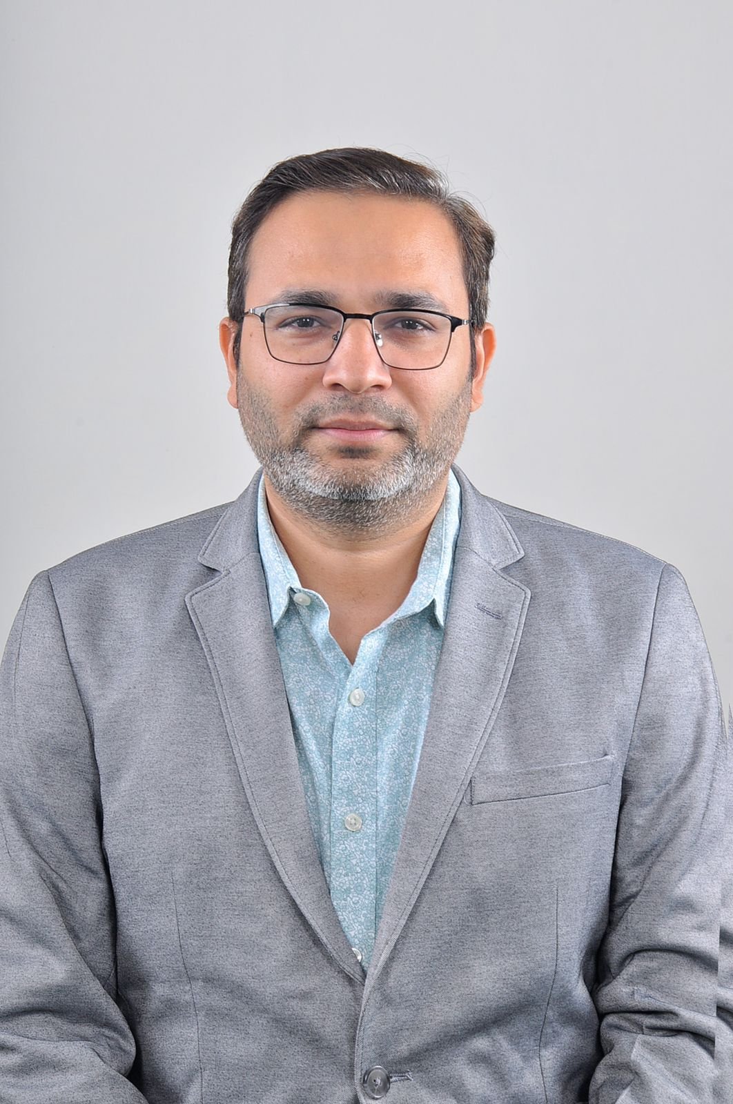Dr. Mahendra Mulani